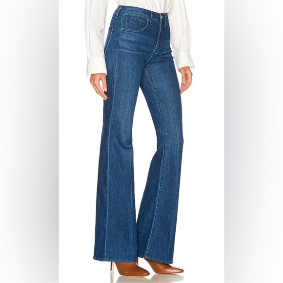 Nili Lotan Denim - Nili Lotan Celia Jean Dark Wash Blue Flare Size 26
